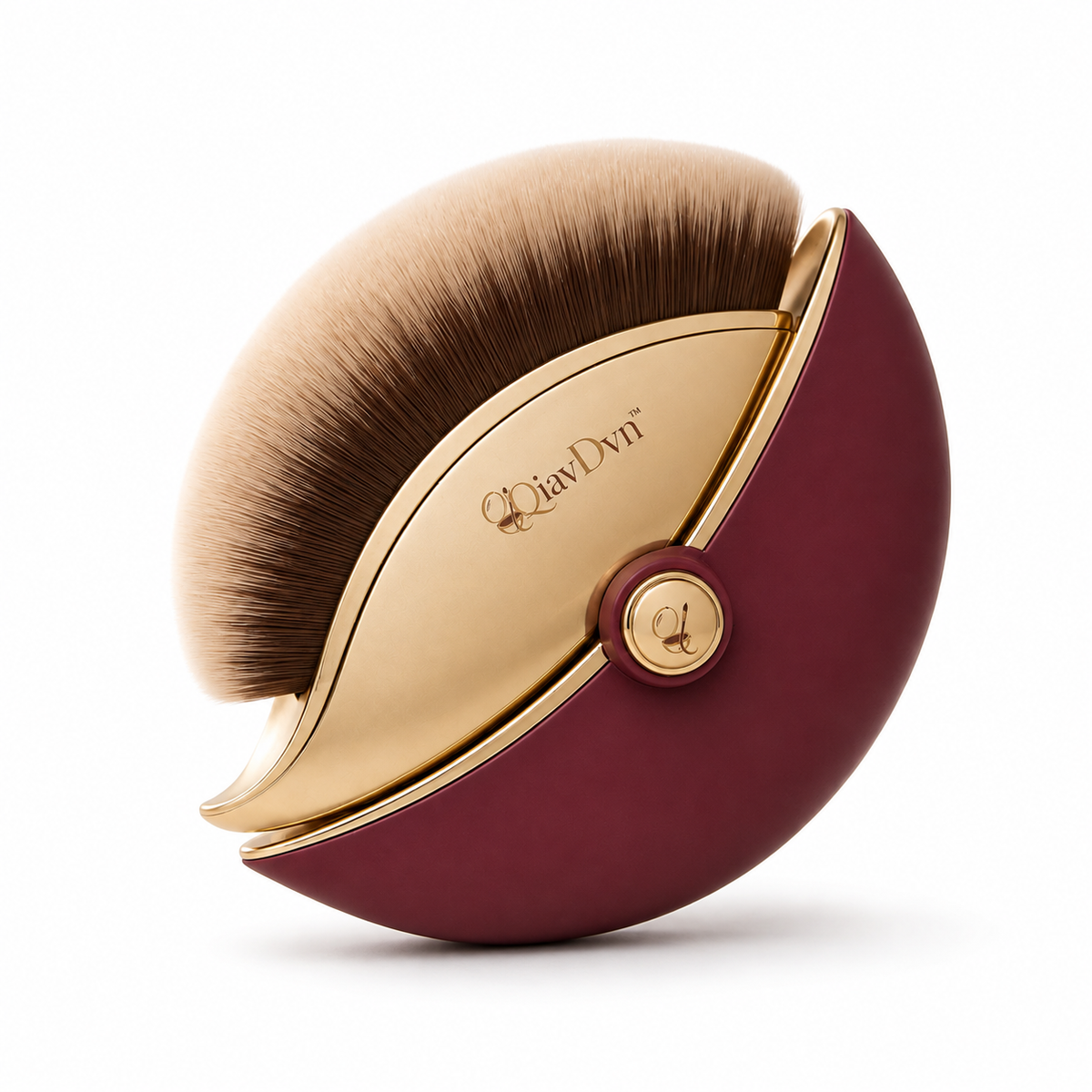 QiavDvn™ ArcSweep Compact Powder Brush